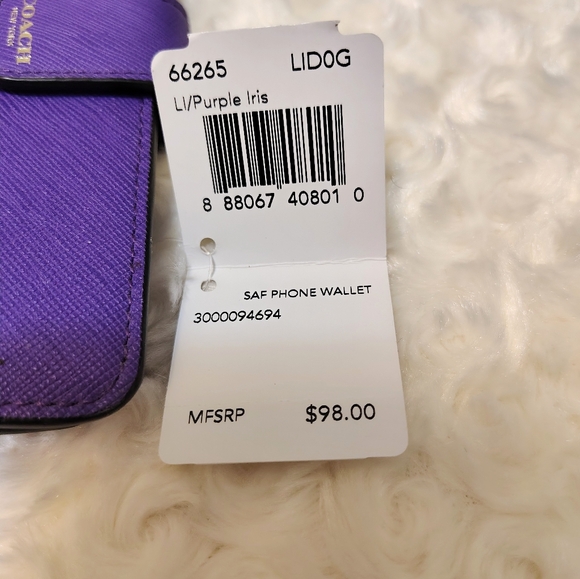 Coach Vibrant Purple Wristlet - Picture 8 of 10